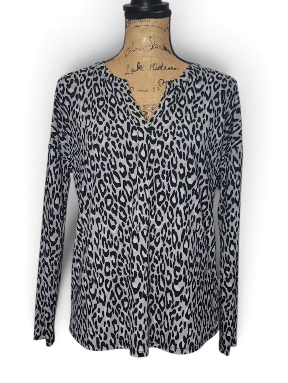Dana Buchman Black and Gray Leopard Print Women's Top Medium